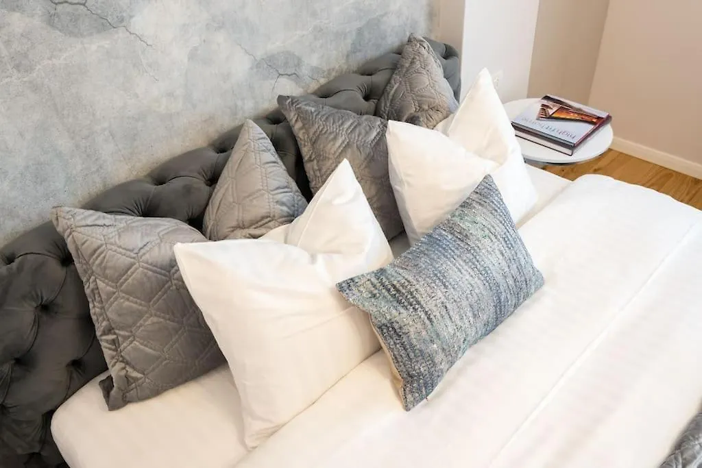 Апартаменты Stunning Views 3Br Sunny Flat - Amazing Terrace Бухарест 0*,
