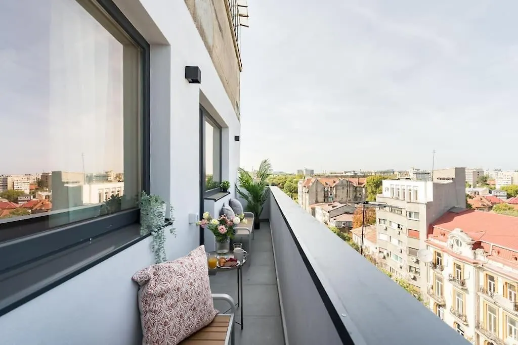 Апартаменты Stunning Views 3Br Sunny Flat - Amazing Terrace Бухарест